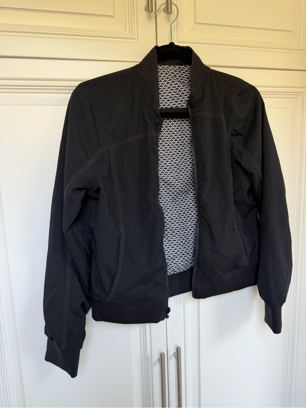 lululemon athletica reversible Women's Black Bomber Jacket